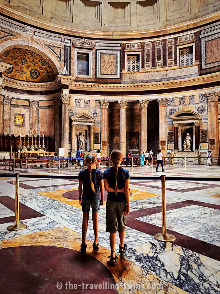 rome with kids - Pantheon, kids in rome