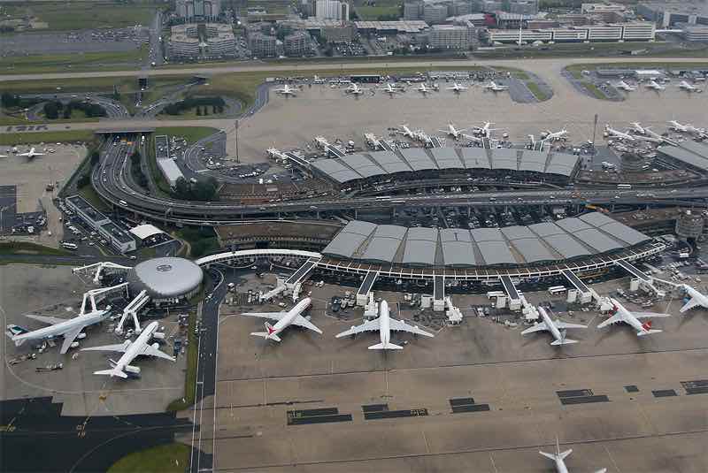 20 Biggest Airport In The World 15