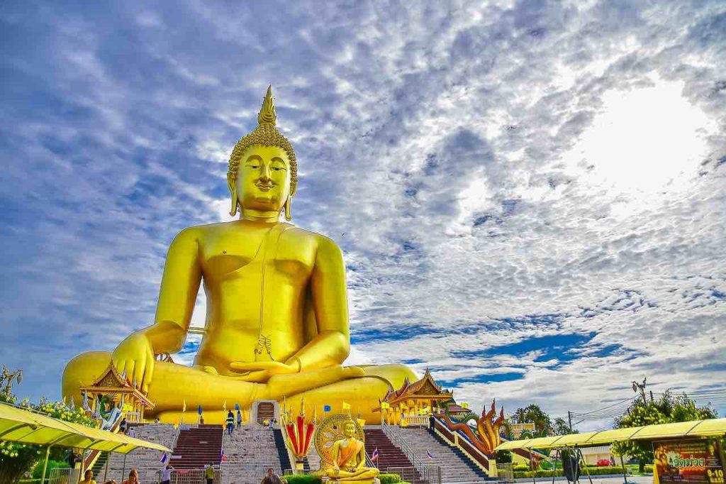 Tallest statues in the world 10