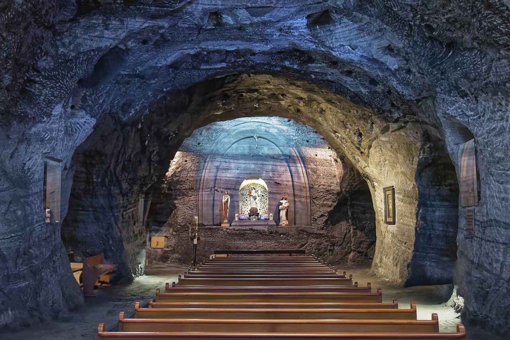 Most Famous Churches in the World 19