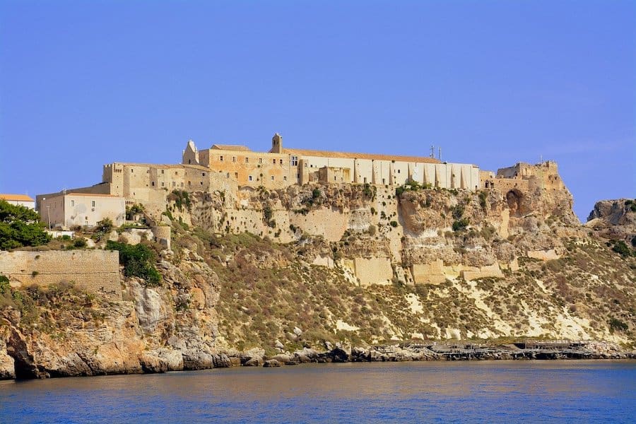 15 Best Places to Visit in Puglia (Apulia), Italy 18
