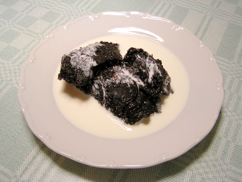 weirdest foods - dessert in Finland - Maami term
people
eating
eat
raw
said
