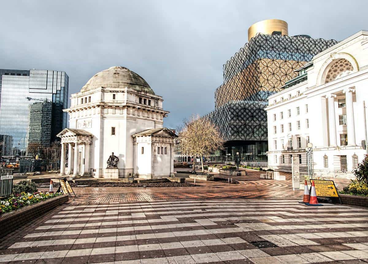 Facts about Birmingham – The Travelling Twins