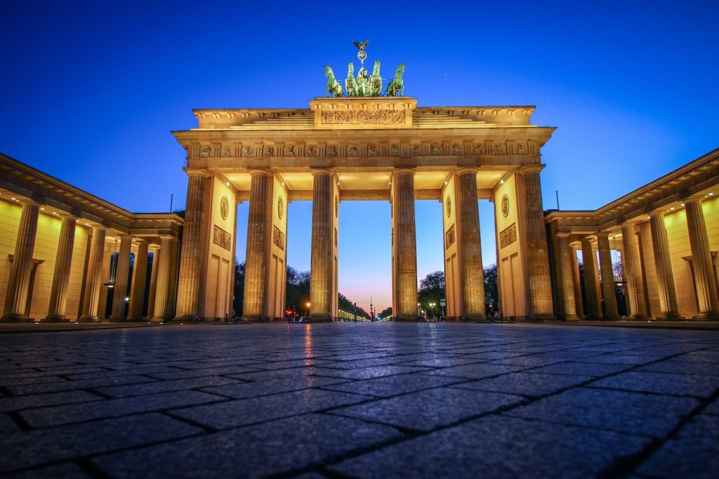 Brandenburg Gate – Berlin Landmark in Berlin - Berlin Wall 
