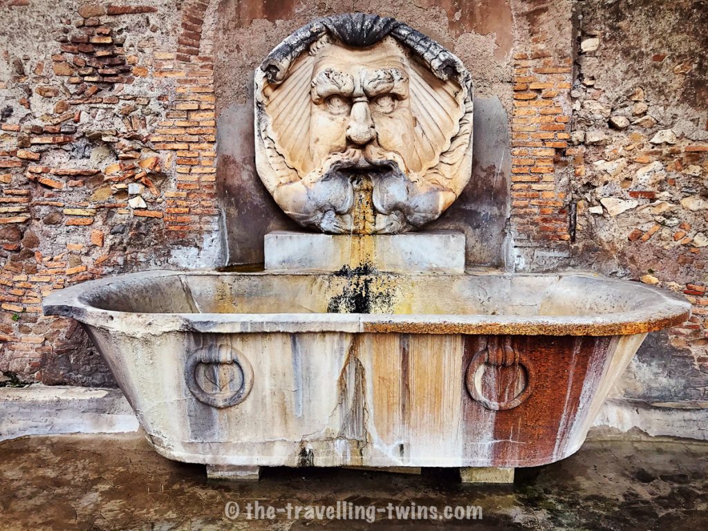 Fountains in Rome 10