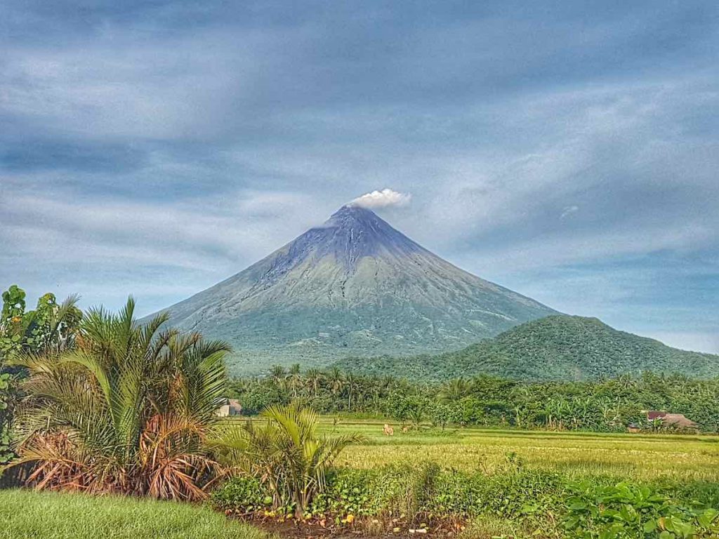 Mayon Volcano, Albay, Philippines - Natular Landmarks in the Philippines 