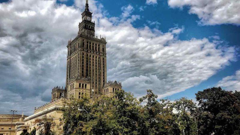 The Longest Rivers In France The Travelling Twins   Warsaw Facts2 800x450 